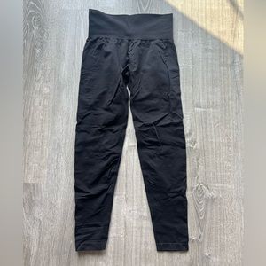 NVGTN Black Solid Seamless Legging, Small.